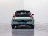 Usado Lancia Ypsilon 110 CV (80 kW) 2025 Verde Utilitario