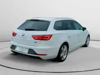 Usado Seat Leon ST FR 150 CV (110 kW) 2019 Blanco Familiar