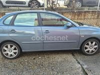 Usado Seat Ibiza Sport 100 CV (73 kW) 2005 Gris / plata Utilitario