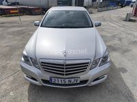 Usado Mercedes E220 Avantgarde 170 CV (125 kW) 2009 Gris / plata Berlina