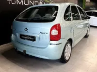 Usado Citroën Xsara Picasso Exclusive 110 CV (80 kW) 2005 Gris / plata Monovolumen