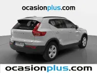 Usado Volvo XC40 Momentum 129 CV (94 kW) 2021 Gris plata SUV