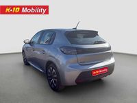 Usado Peugeot 208 Active 102 CV (75 kW) 2024 Gris Utilitario