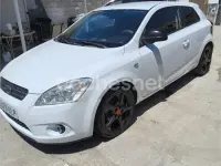 Usado Kia ProCeed 140 CV (102 kW) 2009 Blanco Utilitario