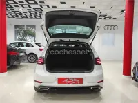 Usado VW Golf VII Sport 150 CV (110 kW) 2019 Blanco Familiar