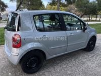 Usado Renault Modus Dynamique 98 CV (72 kW) 2005 Beige Monovolumen