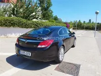 Usado Opel Insignia Cosmo 130 CV (95 kW) 2010 Negro Berlina
