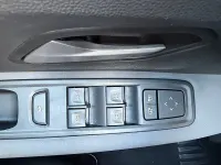 Usado Dacia Sandero Extreme 100 CV (73 kW) 2025 Verde Berlina