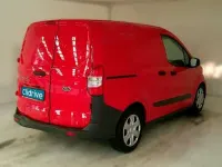 Usado Ford Transit Trend 75 CV (55 kW) 2021 Rojo Van