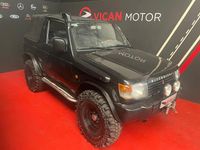 Usado Mitsubishi Montero 100 CV (73 kW) 1995 Negrgo SUV