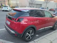 Usado Peugeot 3008 Allure 130 CV (95 kW) 2019 Granate SUV
