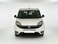 Begagnad Fiat Doblò 95 HK (69 kW) 2021 Vit Minibuss