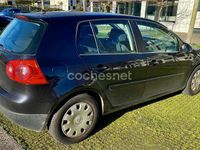 Usado VW Golf IV 102 CV (75 kW) 2005 Negro Berlina