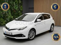 Usado Toyota Auris Hybrid Advance 136 CV (100 kW) 2018 Blanco Berlina