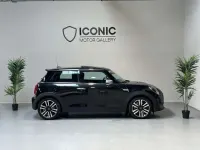 Usado Mini Cooper SE 135 kW (184 CV) 2023 Negro Utilitario