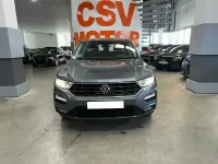 Usado VW T-Roc Edition 116 CV (85 kW) 2020 Gris / plata SUV