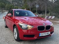 Usado BMW 114 102 CV (75 kW) 2015 Rojo Utilitario