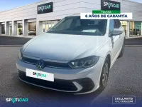 Usado VW Polo Life 95 CV (69 kW) 2022 Gris Utilitario