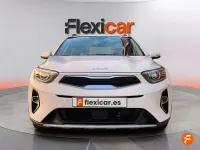 Usado Kia Stonic 100 CV (73 kW) 2022 Blanco SUV