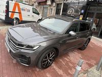 Usado VW Touareg Elegance 286 CV (210 kW) 2022 Gris SUV