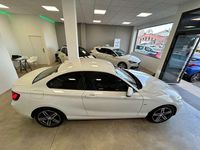 Usado BMW 218 Sport Line 150 CV (110 kW) 2016 Blanco Coupe