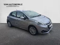 Usado Peugeot 208 Signature Sky 82 CV (60 kW) 2019 Blanco Utilitario