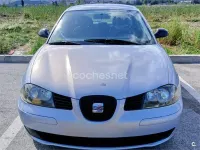 Usado Seat Ibiza Reference 100 CV (73 kW) 2004 Azul Utilitario