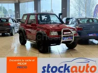 Usado Suzuki Vitara 81 CV (59 kW) 1990 Rojo Familiar