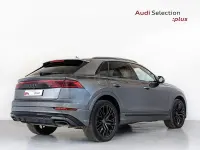 Usado Audi Q8 286 CV (210 kW) 2024 Gris / plata SUV
