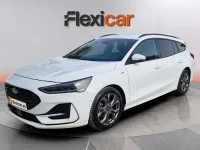 Usado Ford Focus ST-Line 125 CV (91 kW) 2023 Blanco Familiar