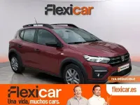 Usado Dacia Sandero Essentiel 91 CV (66 kW) 2022 Rojo