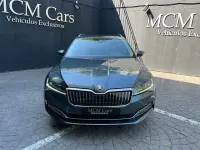 Usado Skoda Superb Style 218 CV (160 kW) 2020 Gris Familiar
