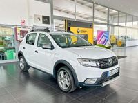 Usado Dacia Sandero Comfort 91 CV (66 kW) 2020 Blanco Utilitario