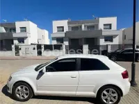 Usado Audi A3 Attraction 105 CV (77 kW) 2010 Blanco Utilitario