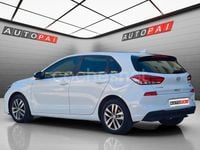 Usado Hyundai i30 95 CV (69 kW) 2021 Blanco Berlina