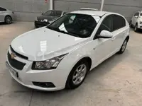 Usado Chevrolet Cruze LT 130 CV (95 kW) 2012 Blanco Berlina