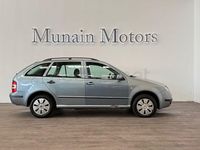 Usado Skoda Fabia Comfort 101 CV (74 kW) 2005 Azul Familiar