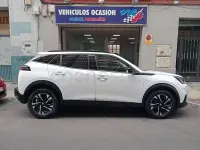 Usado Peugeot 2008 Allure 110 CV (80 kW) 2022 Blanco SUV