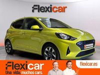 Usado Hyundai i10 67 CV (49 kW) 2024 Amarillo Utilitario