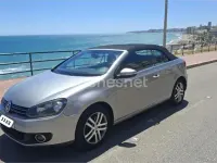 Usado VW Golf Cabriolet 105 CV (77 kW) 2012 Gris / plata Descapotable
