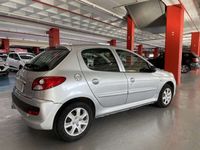 usado Peugeot 206+ 206+ 1.1 44 kW (60 CV)