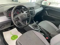 Usado Seat Arona Style 110 CV (80 kW) 2021 Blanco SUV