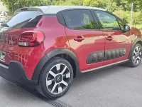 Usado Citroën C3 Feel 110 CV (80 kW) 2020 Rojo Utilitario