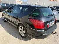 Usado Peugeot 407 136 CV (100 kW) 2005 Negro Familiar