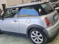 Usado Mini Cooper 115 CV (84 kW) 2003 Gris / plata Utilitario