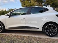 Usado Renault Clio IV Zen 120 CV (88 kW) 2016 Blanco Berlina