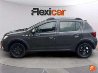 Usado Dacia Sandero Acces 75 CV (55 kW) 2019 Gris Utilitario