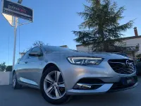 Usado Opel Insignia Excellence 136 CV (100 kW) 2018 Gris / plata Berlina