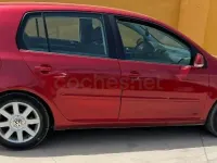 Usado VW Golf IV Sportline 110 CV (80 kW) 2004 Granate Berlina