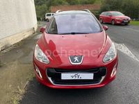 Usado Peugeot 308 SW Family 112 CV (82 kW) 2012 Granate Familiar